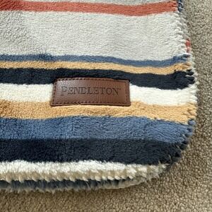 Pendleton Ultra Plush Fleece Sherpa Throw Blanket Saltillo Stripe Aztec 50x70"